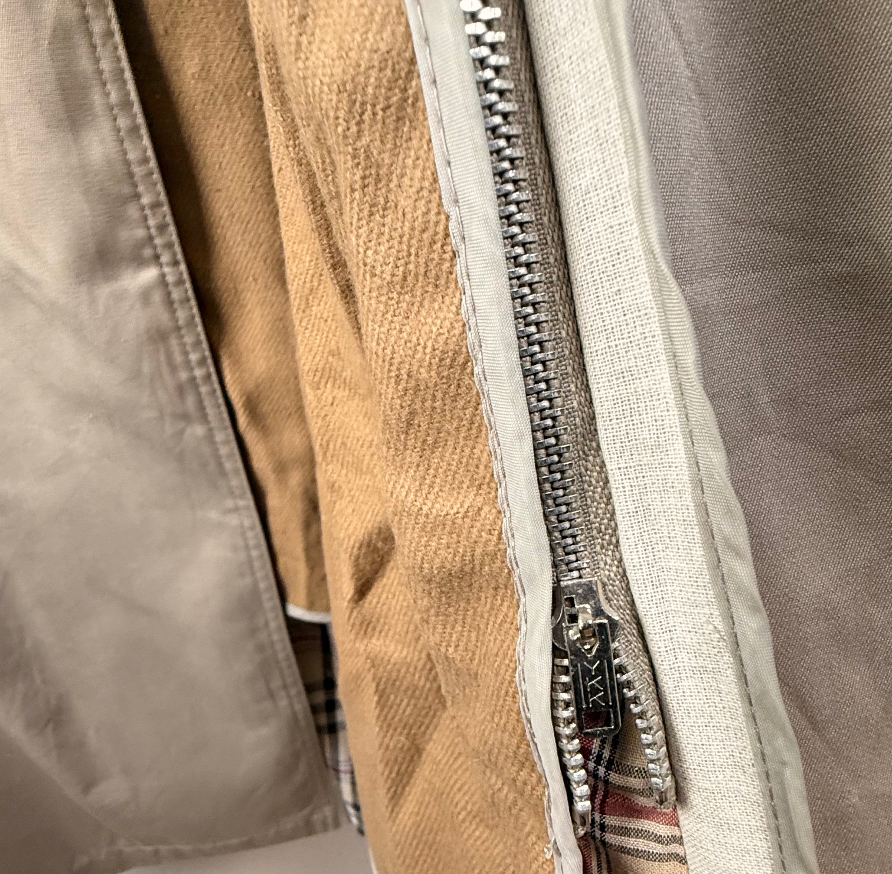 Vintage Pierre Cardin (42 R)