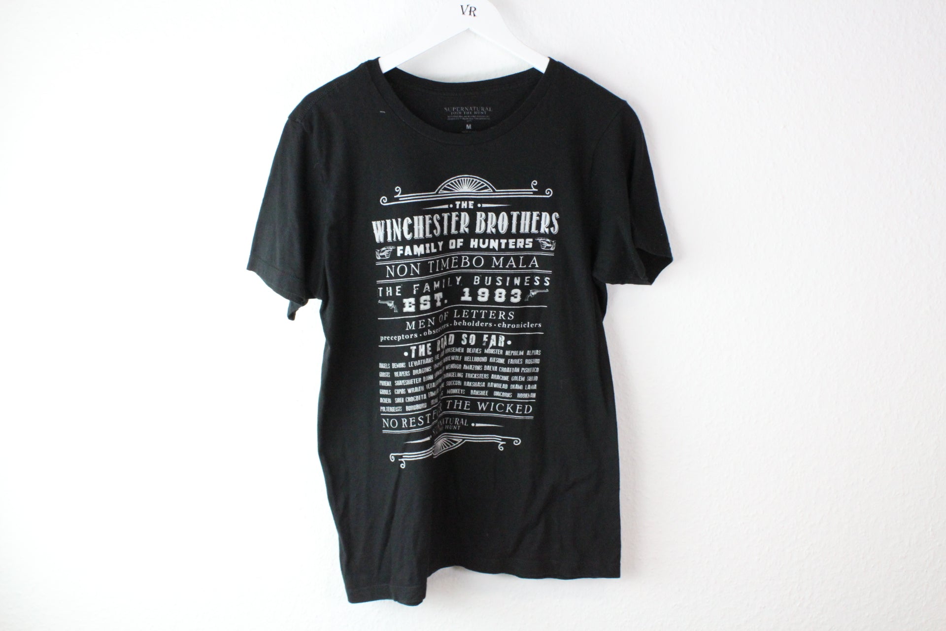 Vintage Family Of Hunters T_Shirt (M)