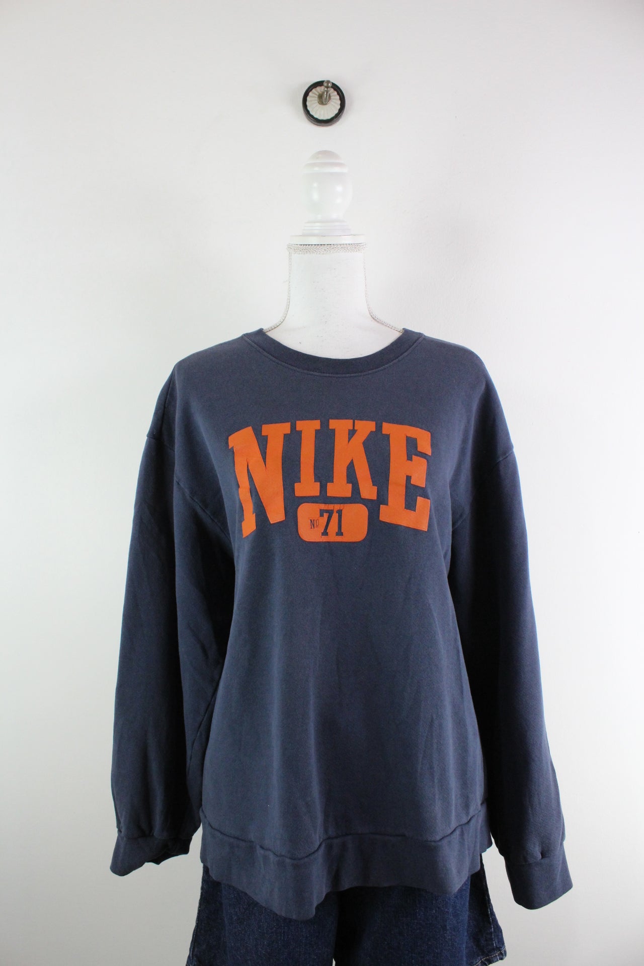 Vintage Nike Sweatshirt (L) - Vintage & Rags