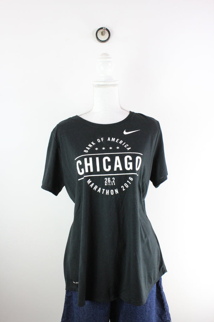 Vintage Nike Chicago T-Shirt (XXL) - Vintage & Rags