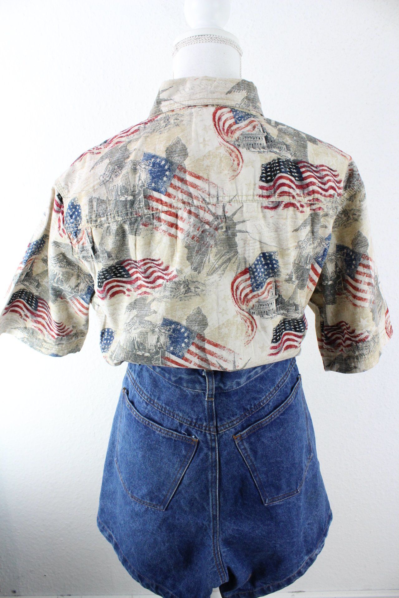 Vintage Beige USA Shirt (L) Vintage & Rags