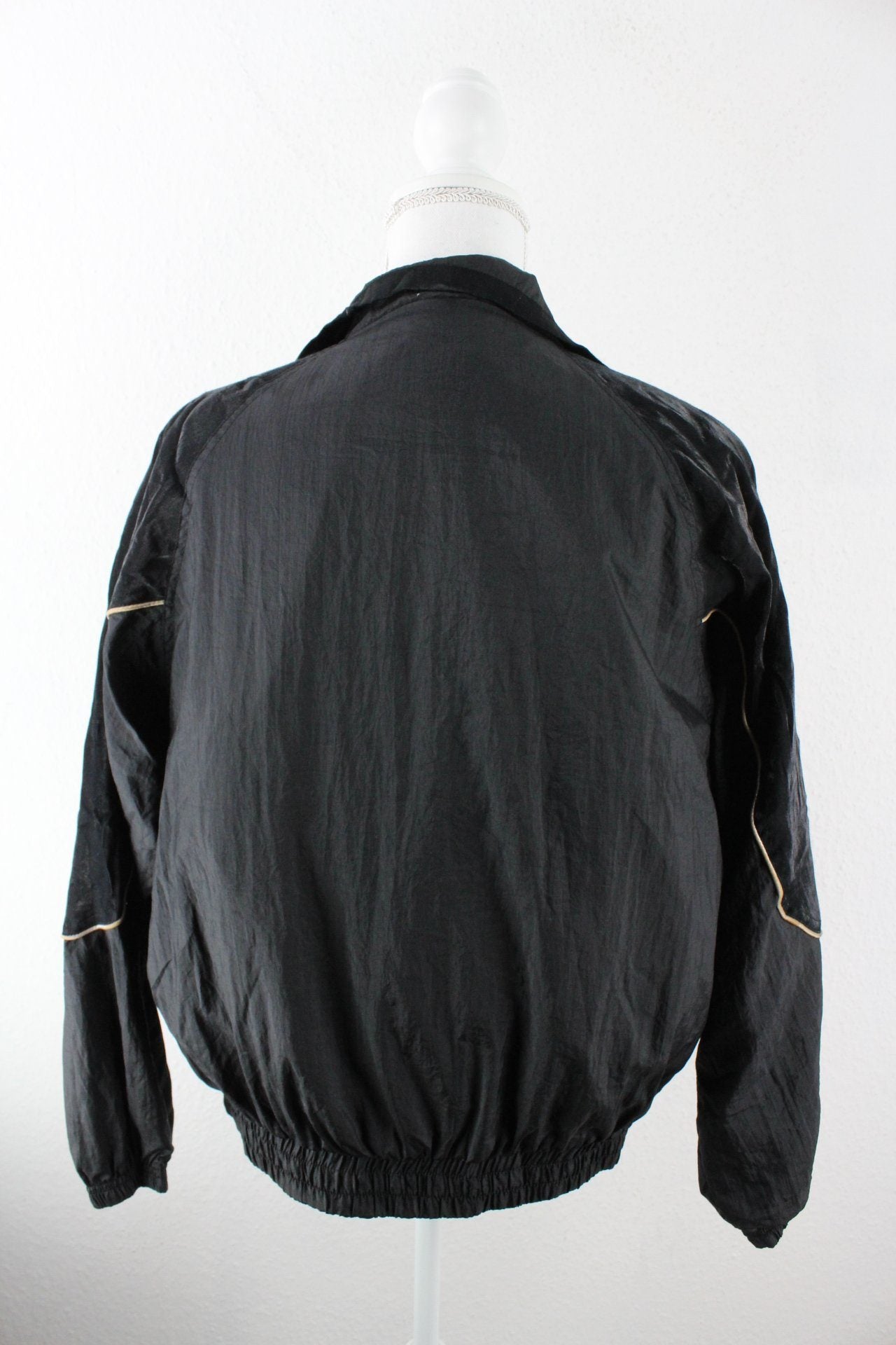 Vintage Black Active Frontier Jacket (M) Vintage & Rags