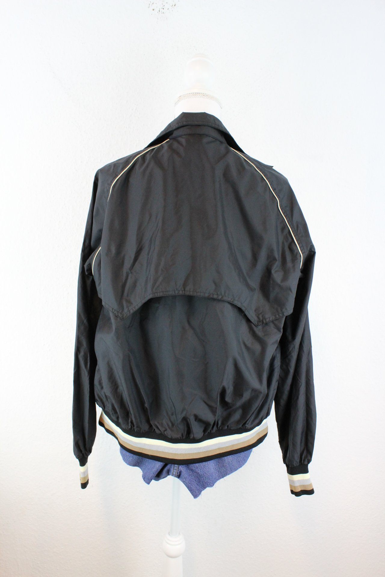 Vintage Black Pacific Trail Jacket (L) Vintage & Rags