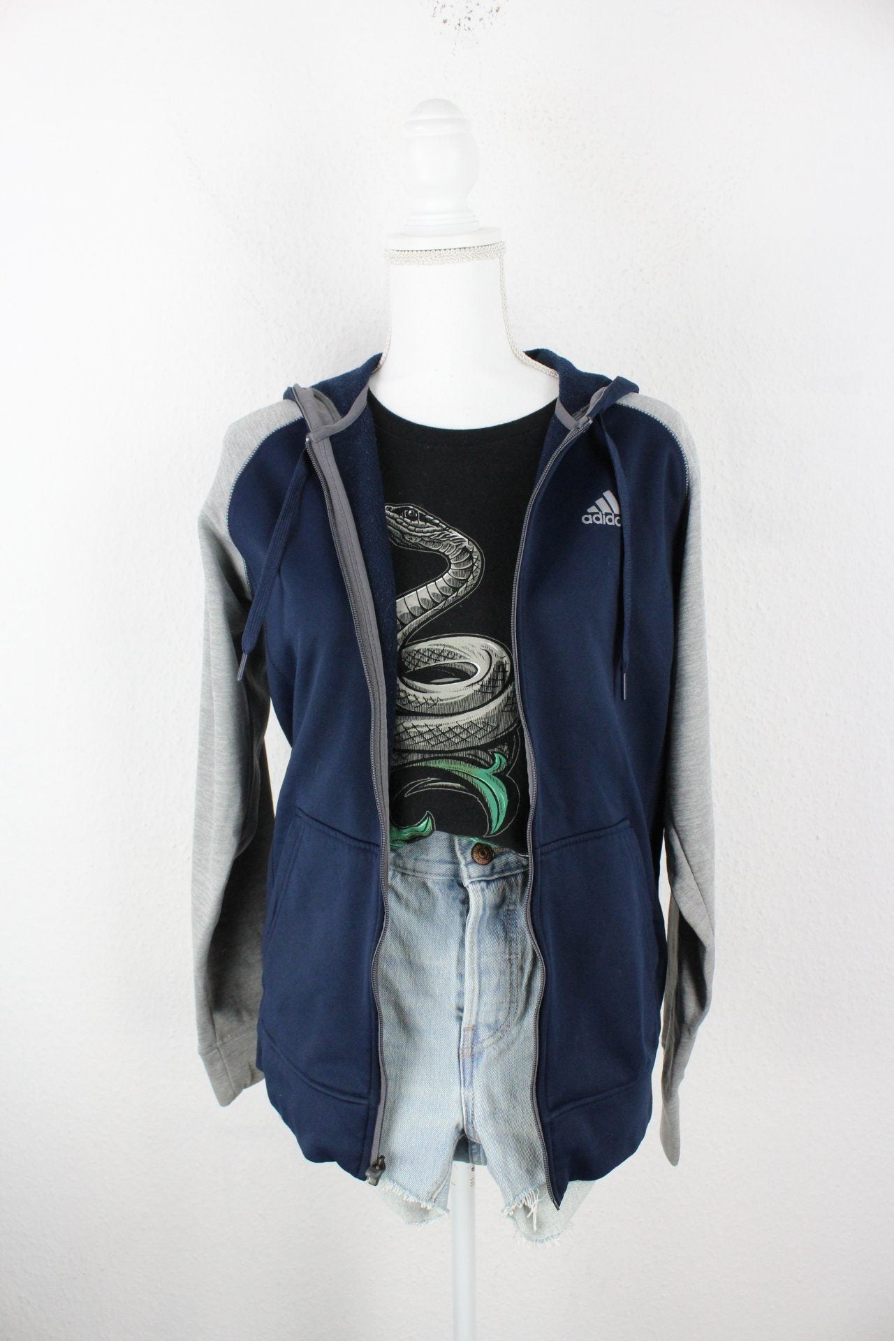 Vintage Blue Adidas Jacket (M) Vintage & Rags