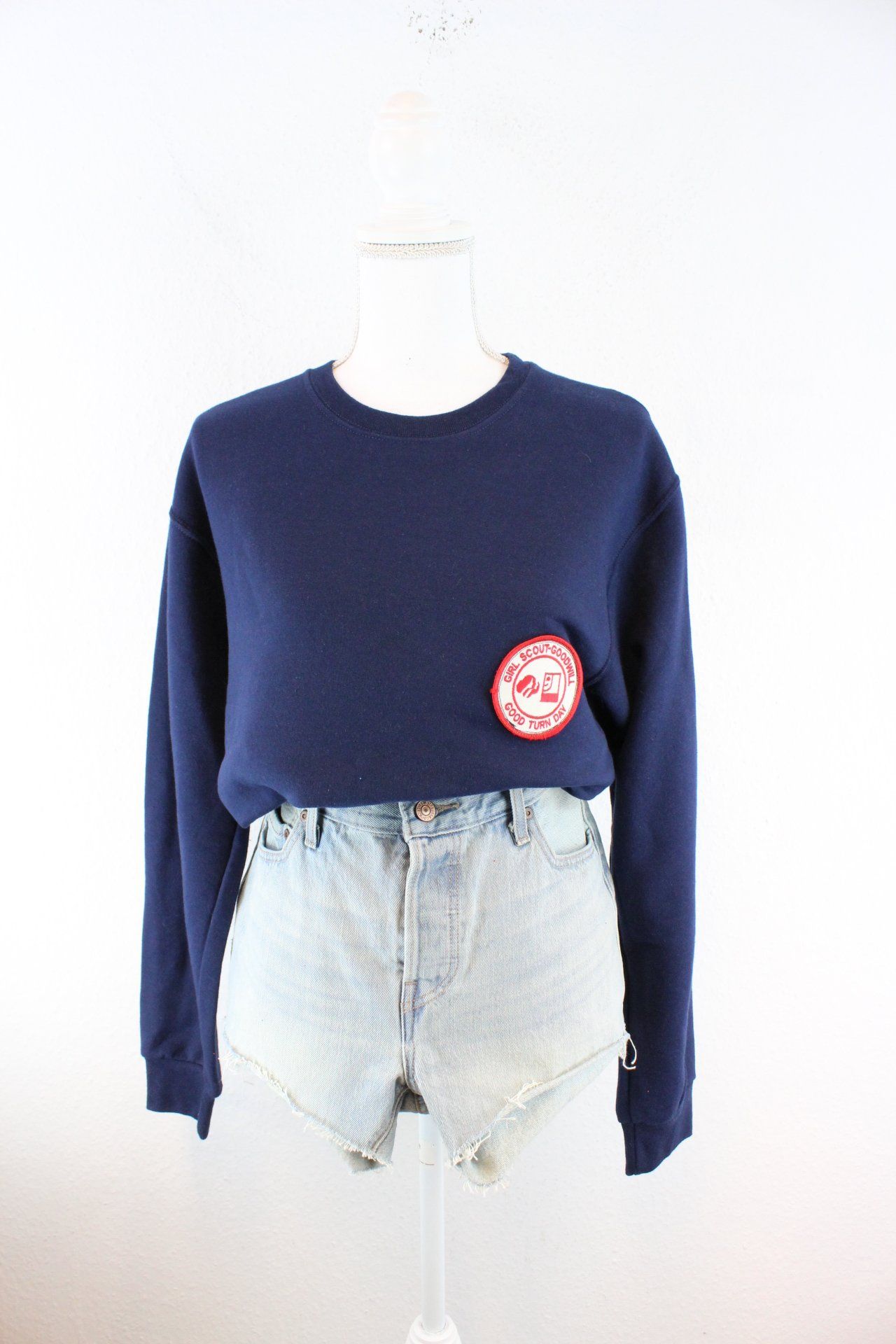 Vintage Blue Scout Goodwill Sweatshirt (M) Vintage & Rags