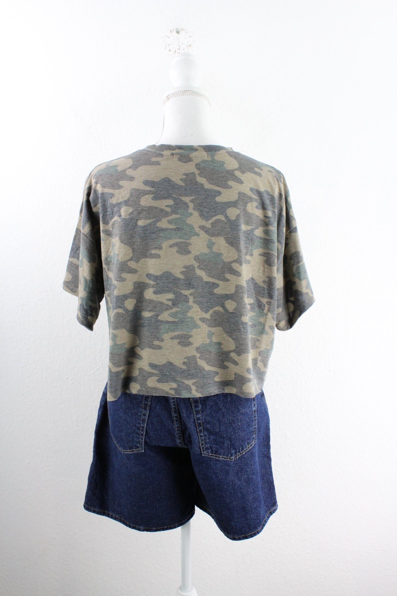 Vintage Camouflage T-Shirt (L) Vintage & Rags
