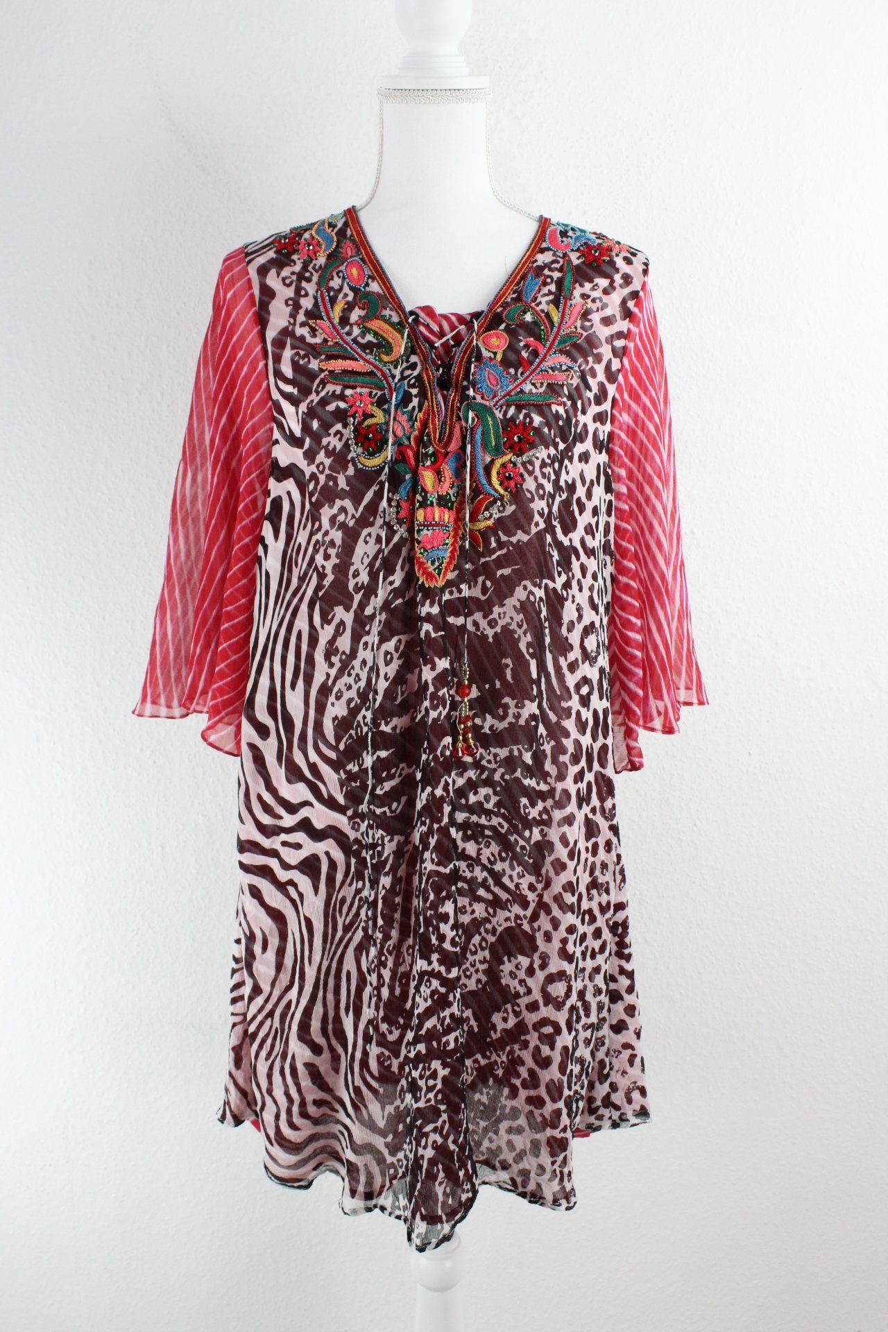 Vintage Exotic Dress (M) Vintage & Rags