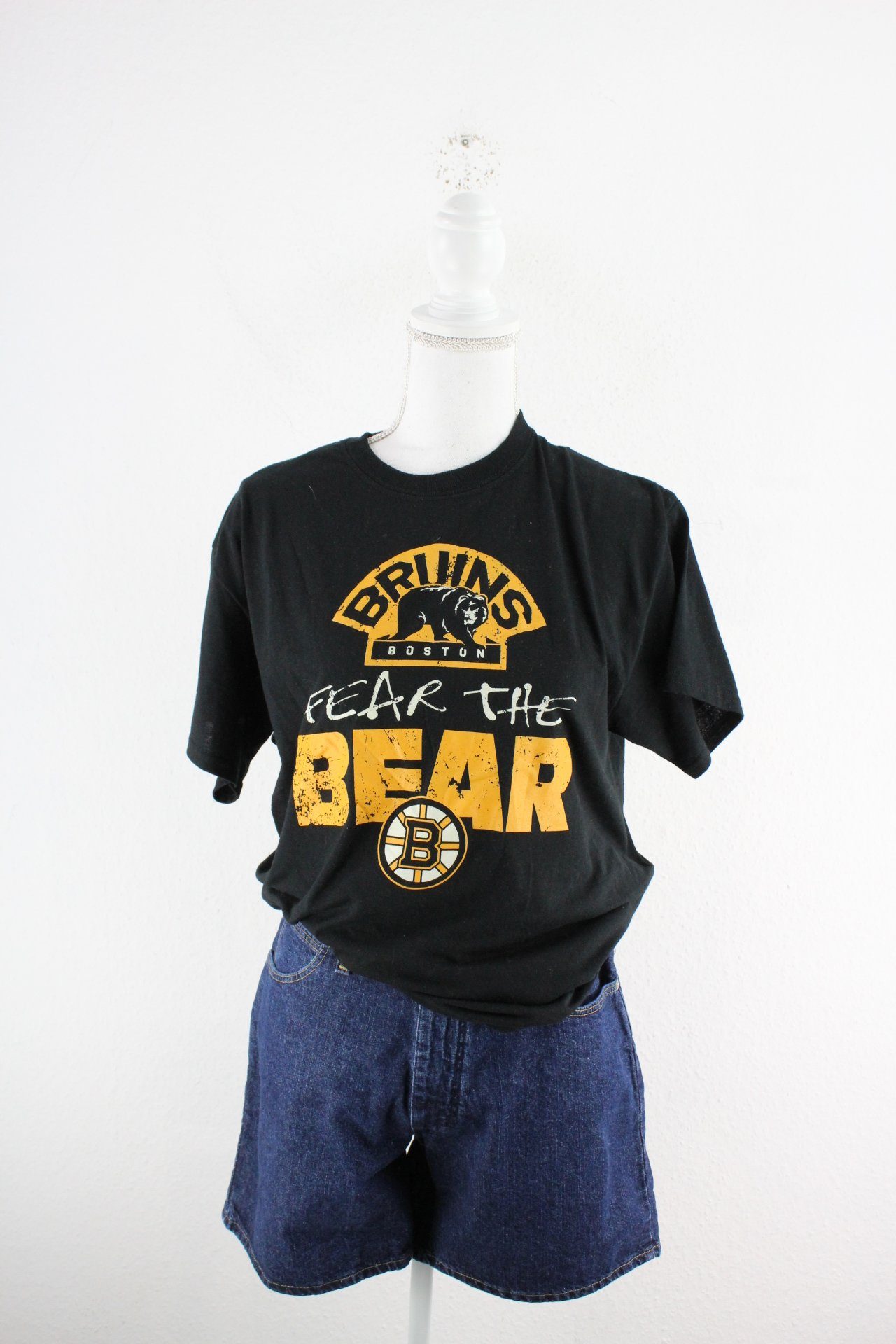 Vintage Fear the Bear T-Shirt (M) Vintage & Rags