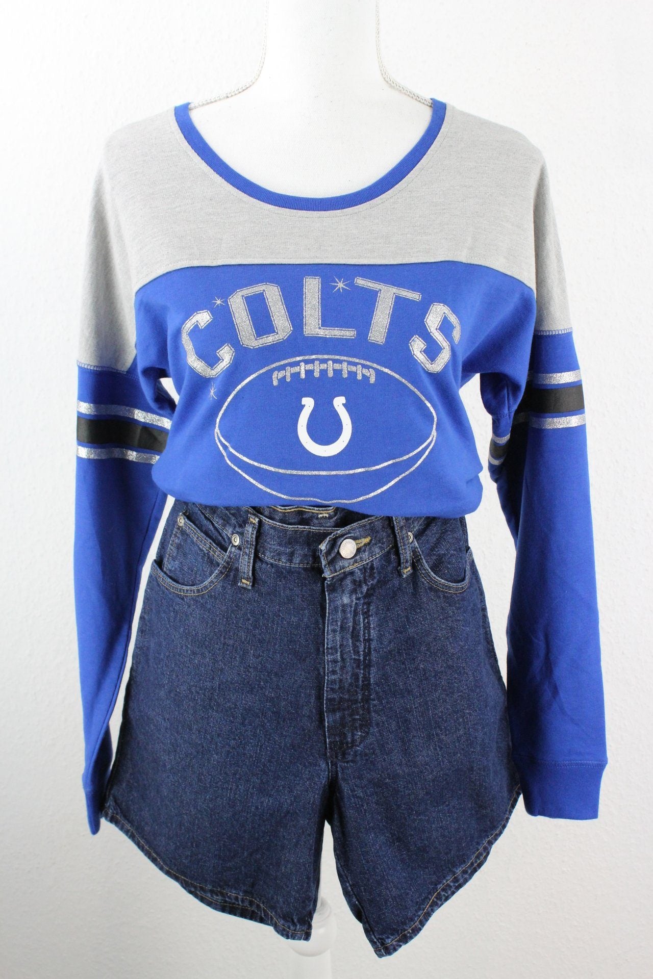 Vintage NFL Colts Sweasthirt (XS) Vintage & Rags