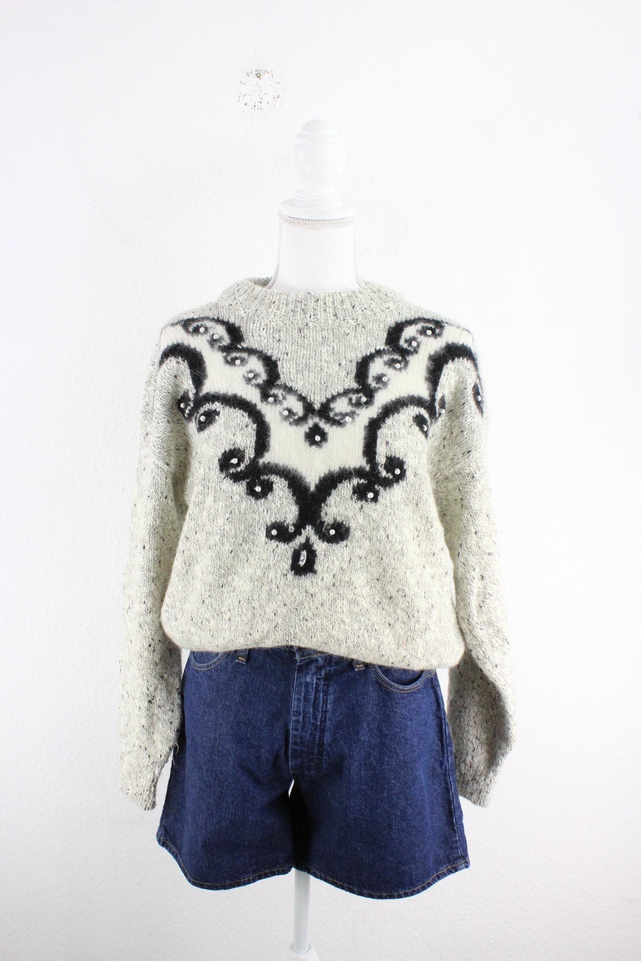 Vintage Pearl Sweater (M) Vintage & Rags