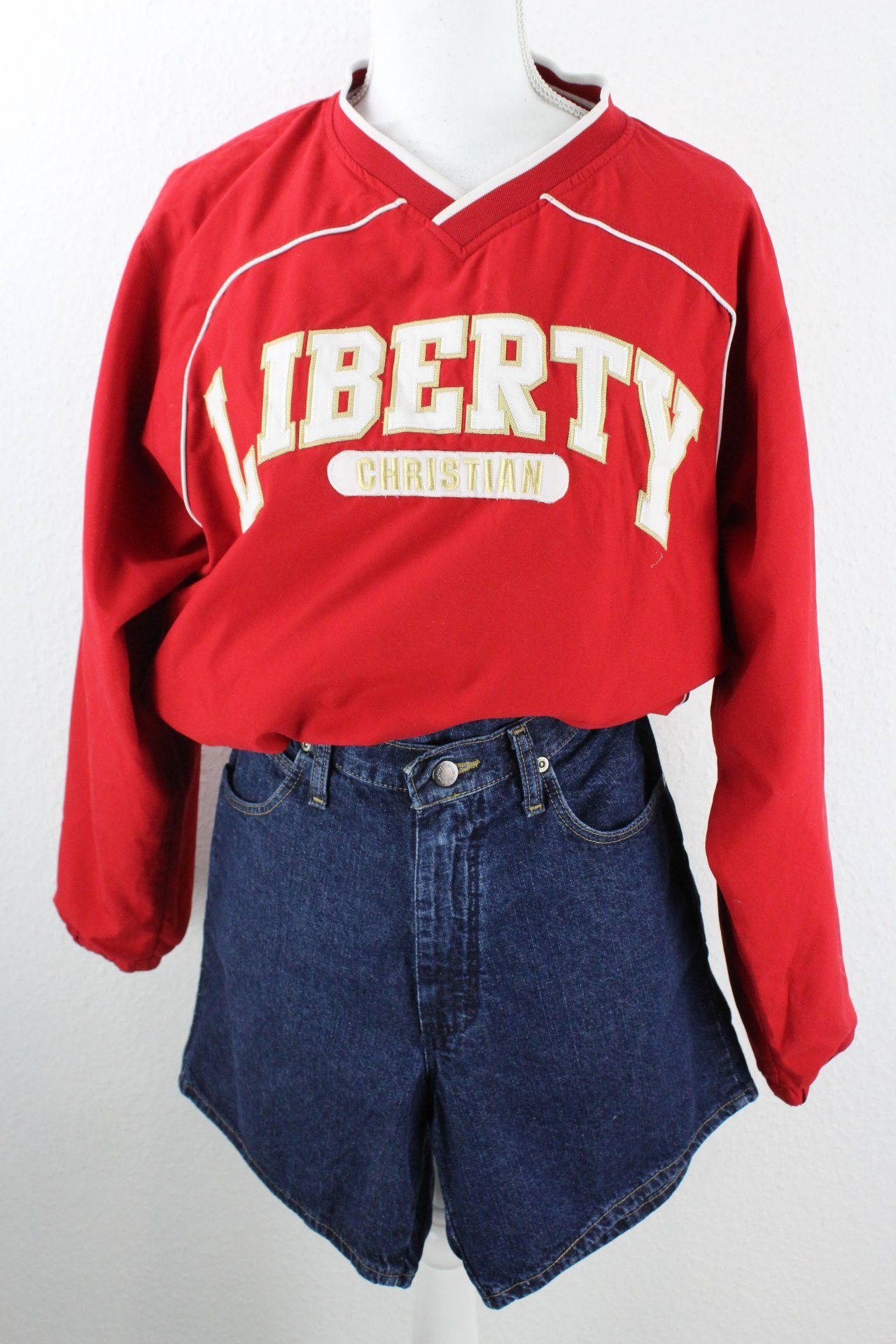 Vintage Russell Athletic Liberty Sweatshirt (L) Vintage & Rags