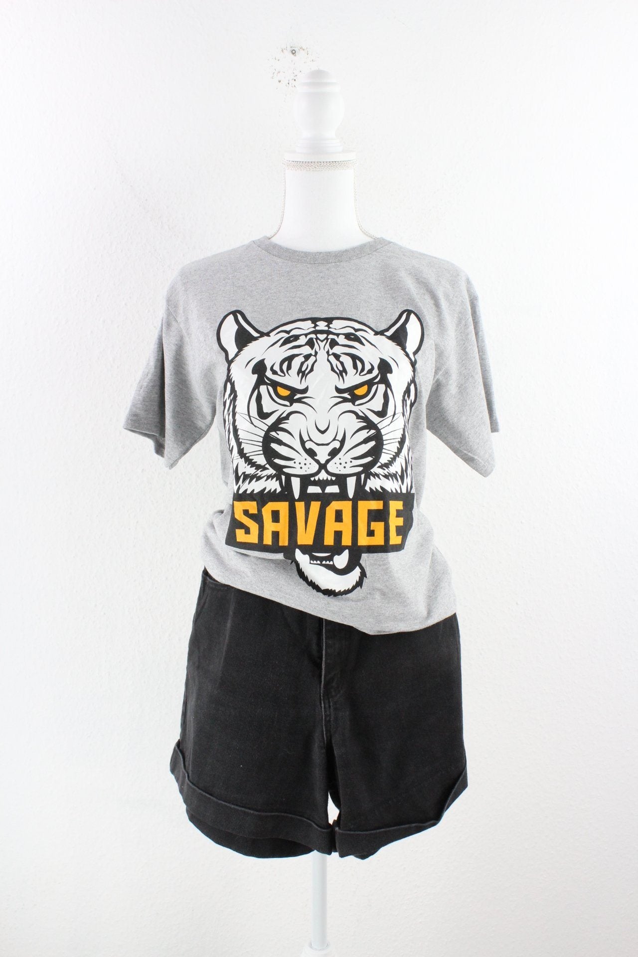 Vintage Savage Tiger T-Shirt (M) Vintage & Rags