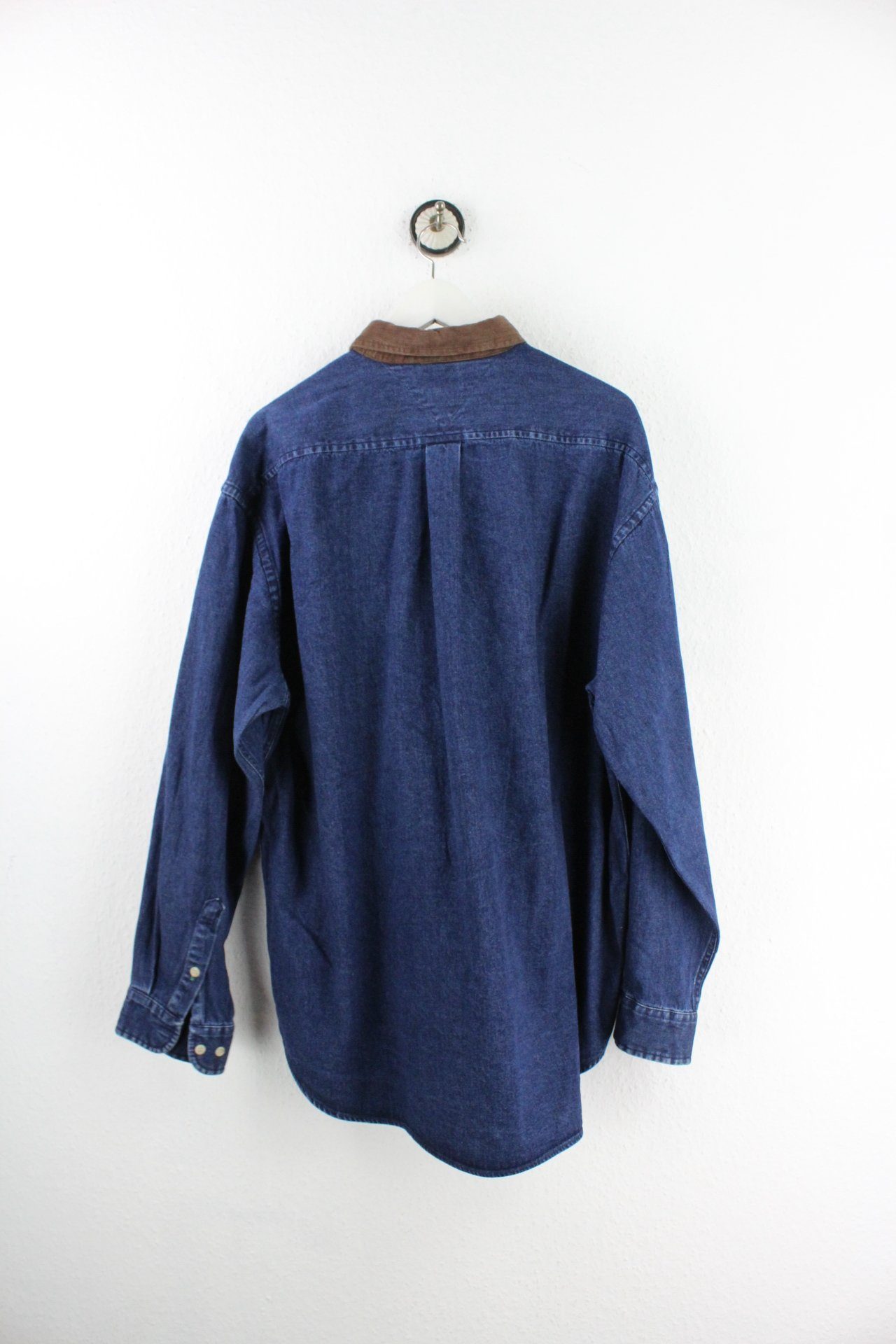 Vintage Tommy Jeans Denim Shirt (L) Vintage & Rags