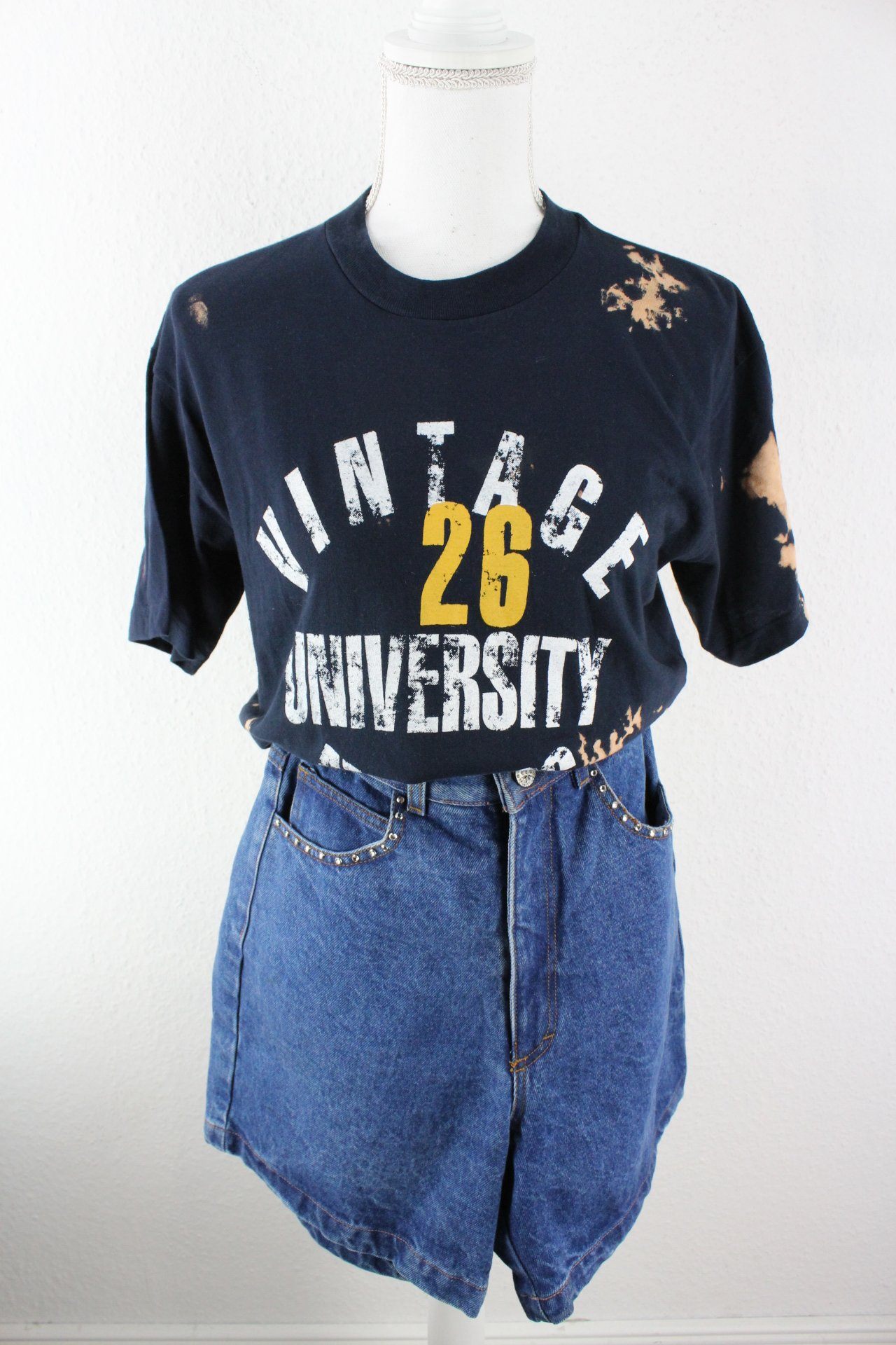 Vintage University Batik T-Shirt (S) Vintage & Rags