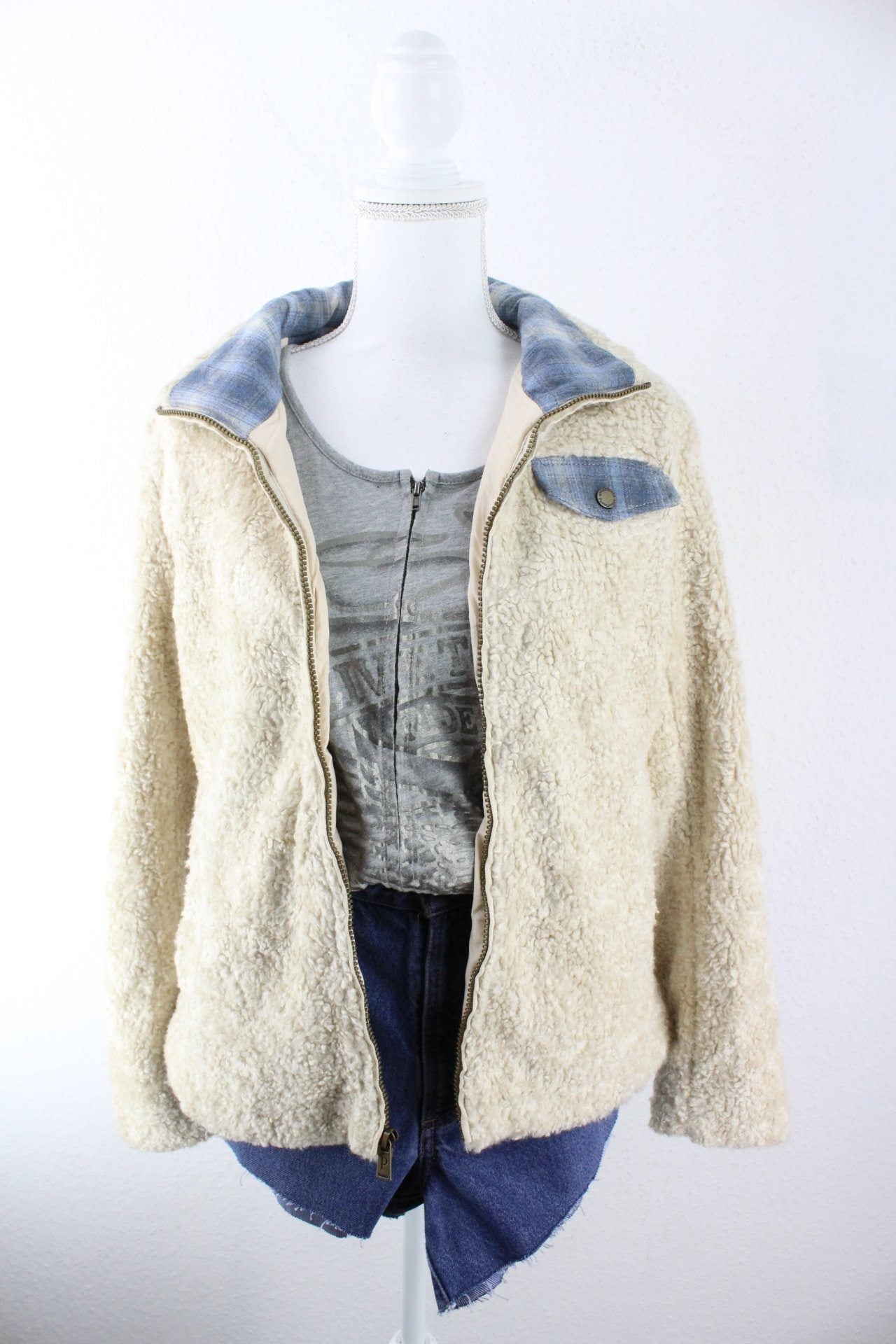 Vintage White Pendleton Jacket (S) Vintage & Rags