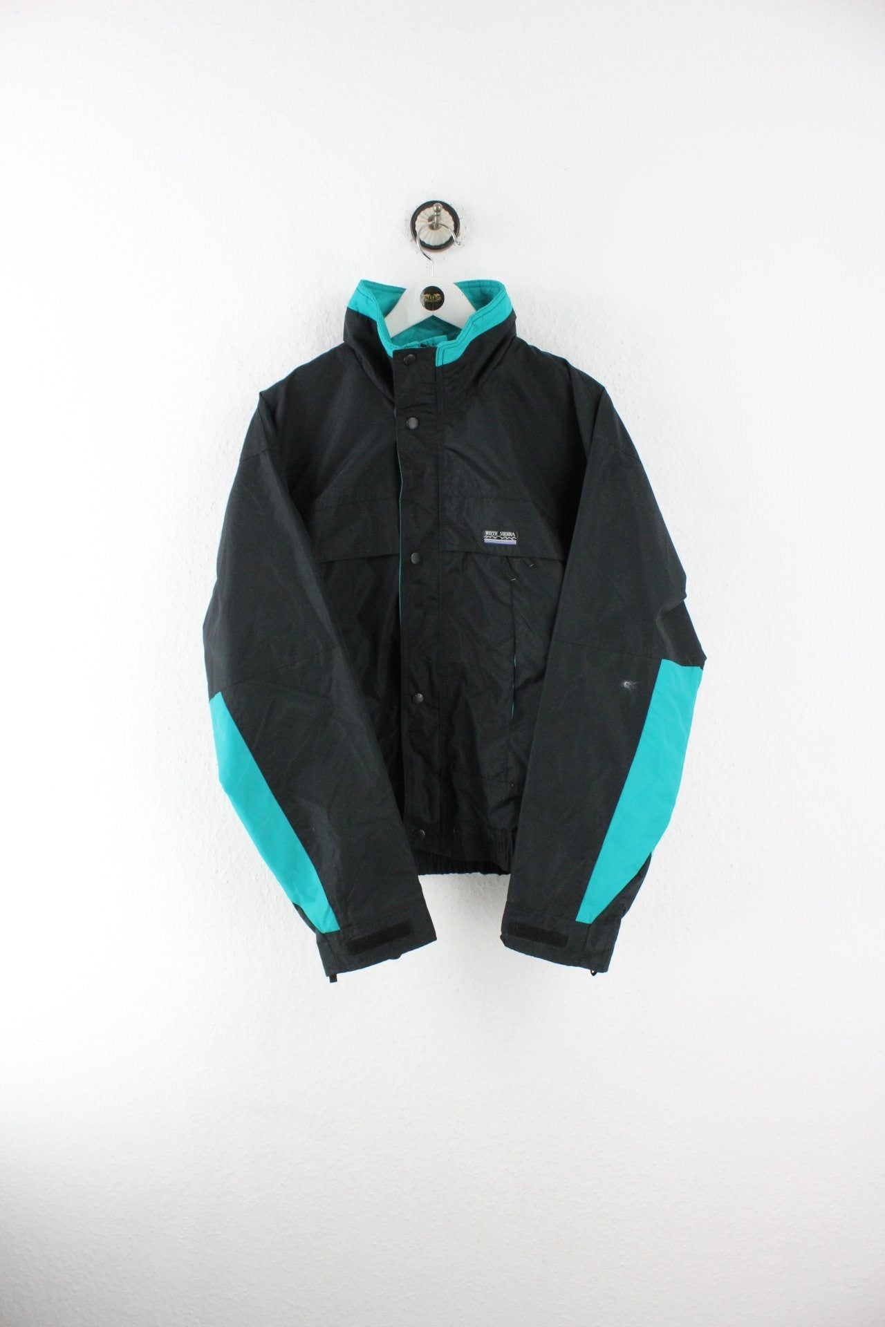 Vintage White Sierra Jacket (M) Vintage & Rags