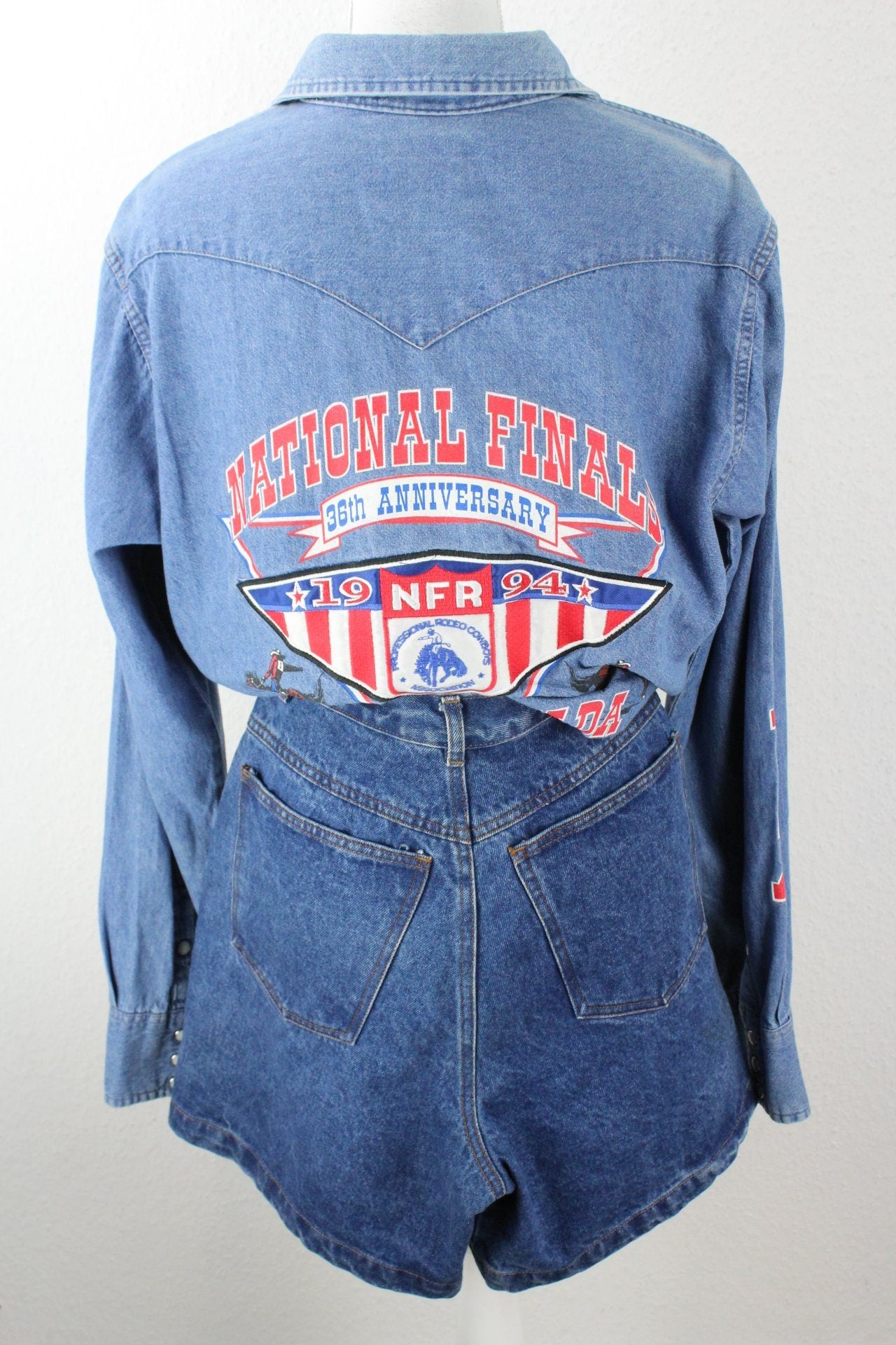 Vintage Wrangler Denim Shirt (XL) Vintage & Rags