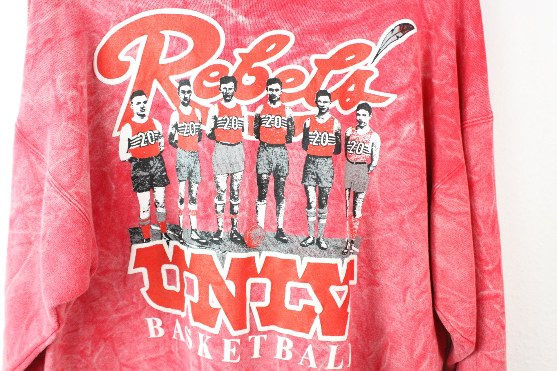 Vintage Rebels Basketball Sweatshirt (M)