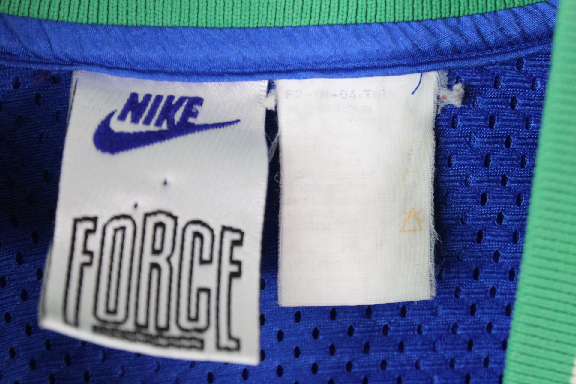Vintage 90s Nike Force Basketball Sweatshirt (XL)