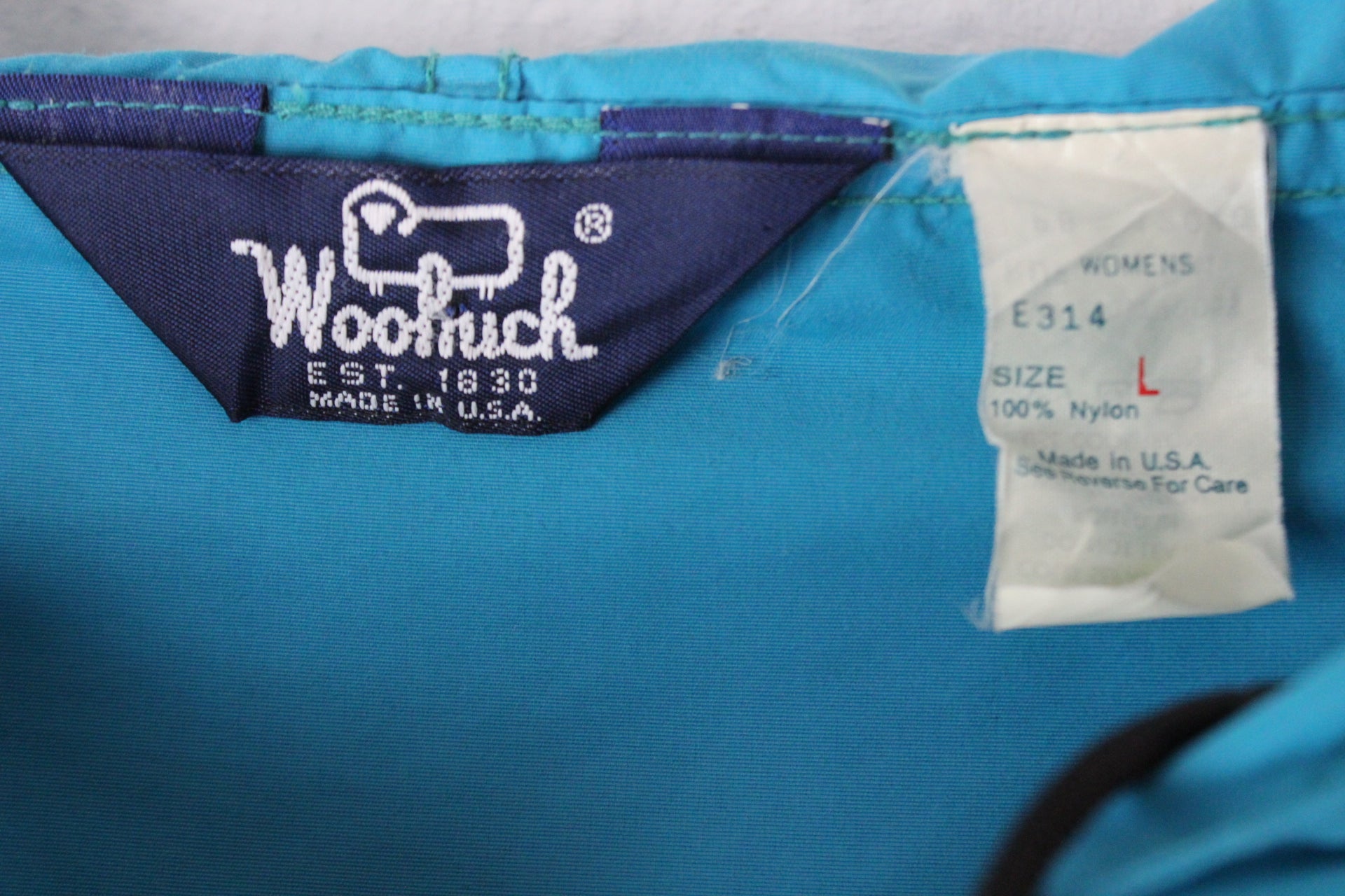 Vintage Woolrich Windbreaker  (L)