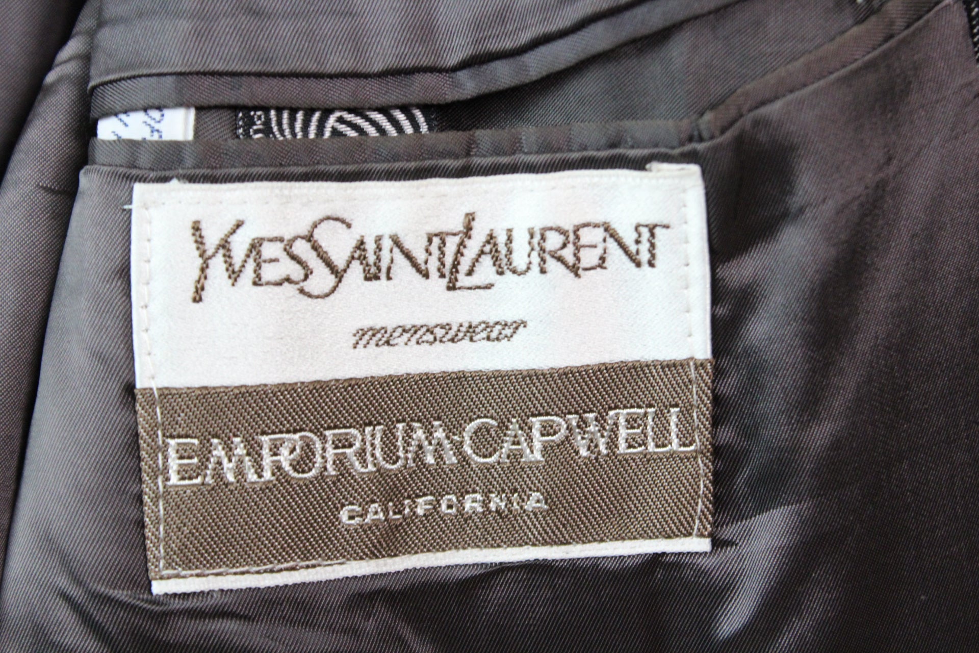 Vintage 90s Yves Saint Laurent Sakko