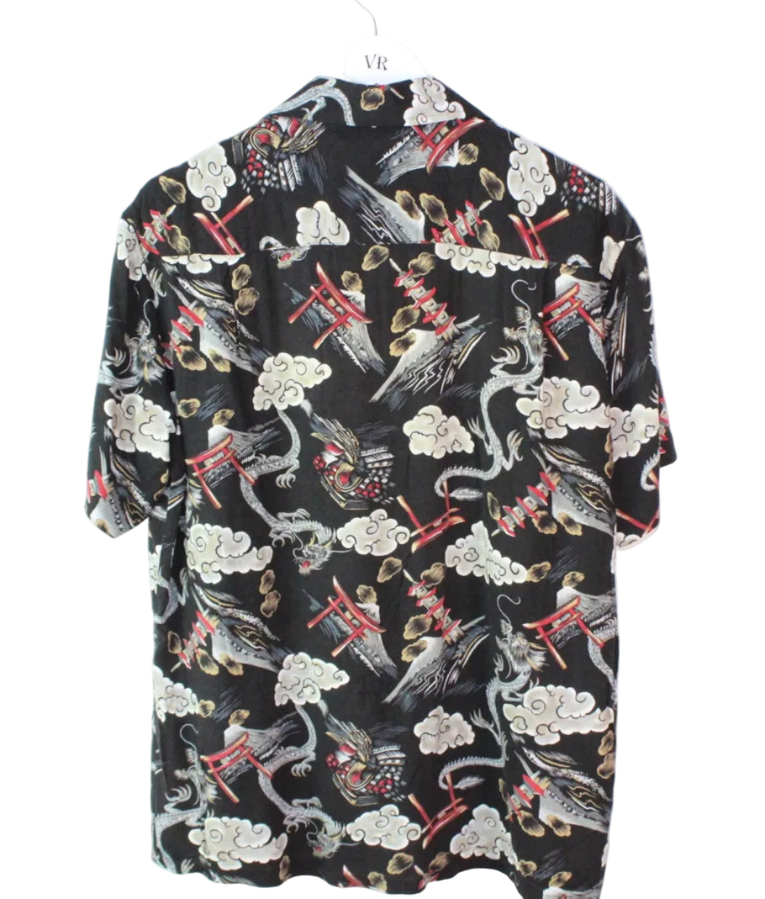 Vintage Dragon Party Shirts (M)