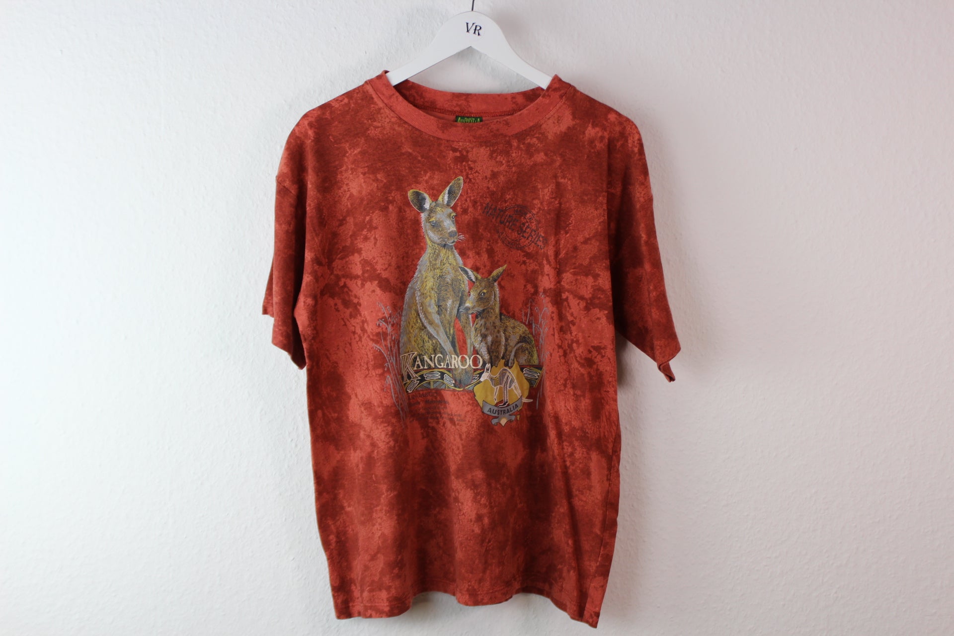 Vintage Kangaroo Tshirt (L)