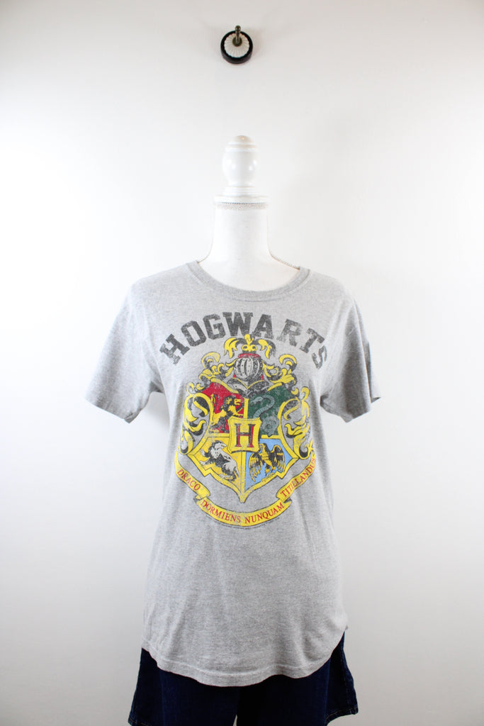 Vintage Hogwarts T-Shirt (S) - Vintage & Rags