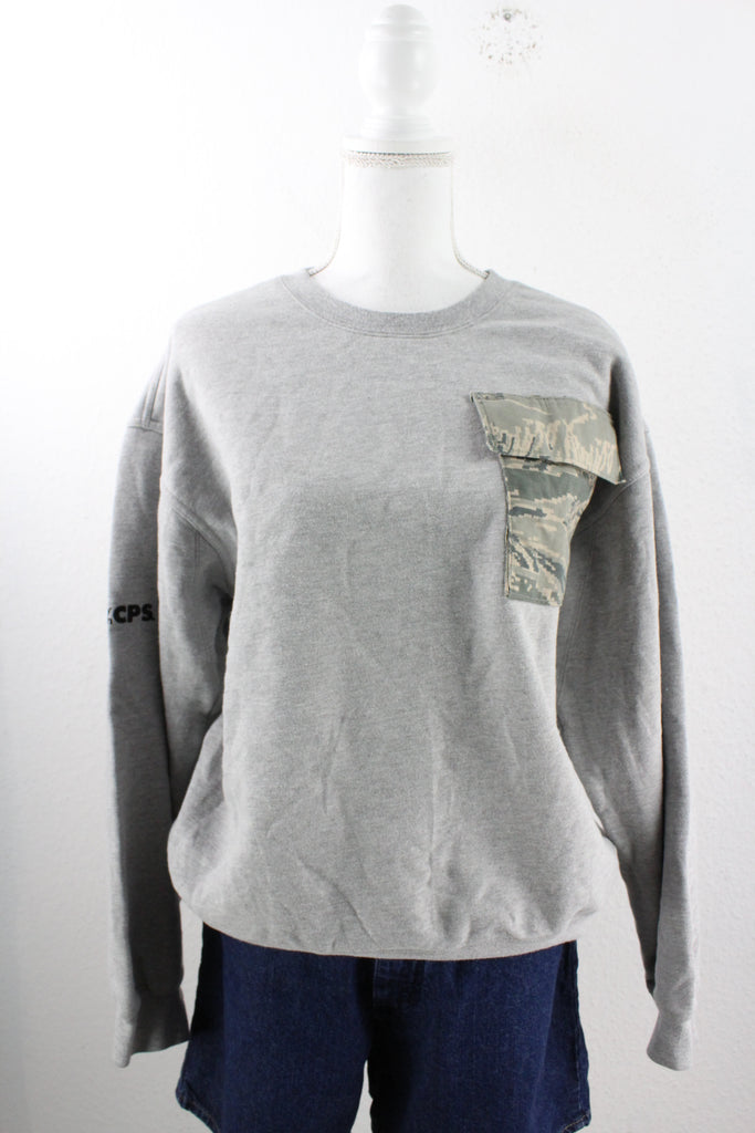 Vintage Grey Pocket Sweatshirt (L) - Vintage & Rags