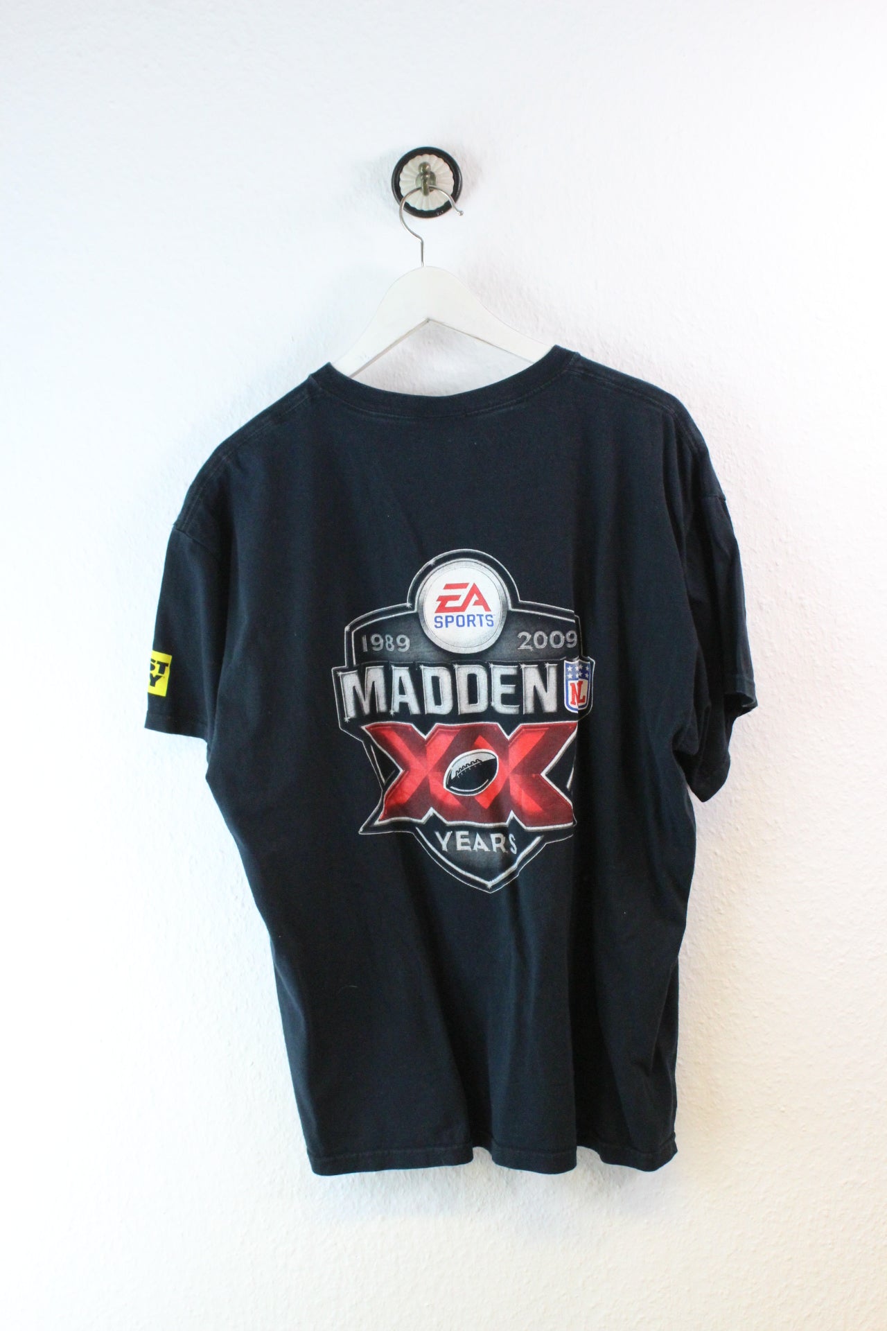 Vintage EA Sports Madden 09 T-Shirt (XL)