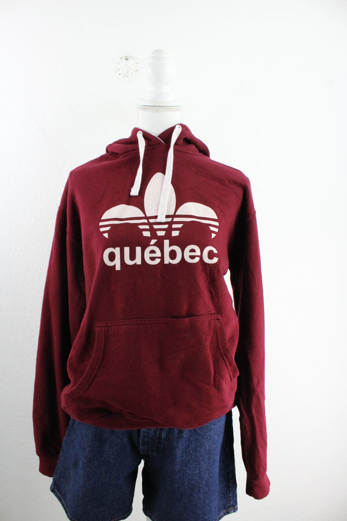 Vintage Quebec Hoodie (M) - Vintage & Rags Online