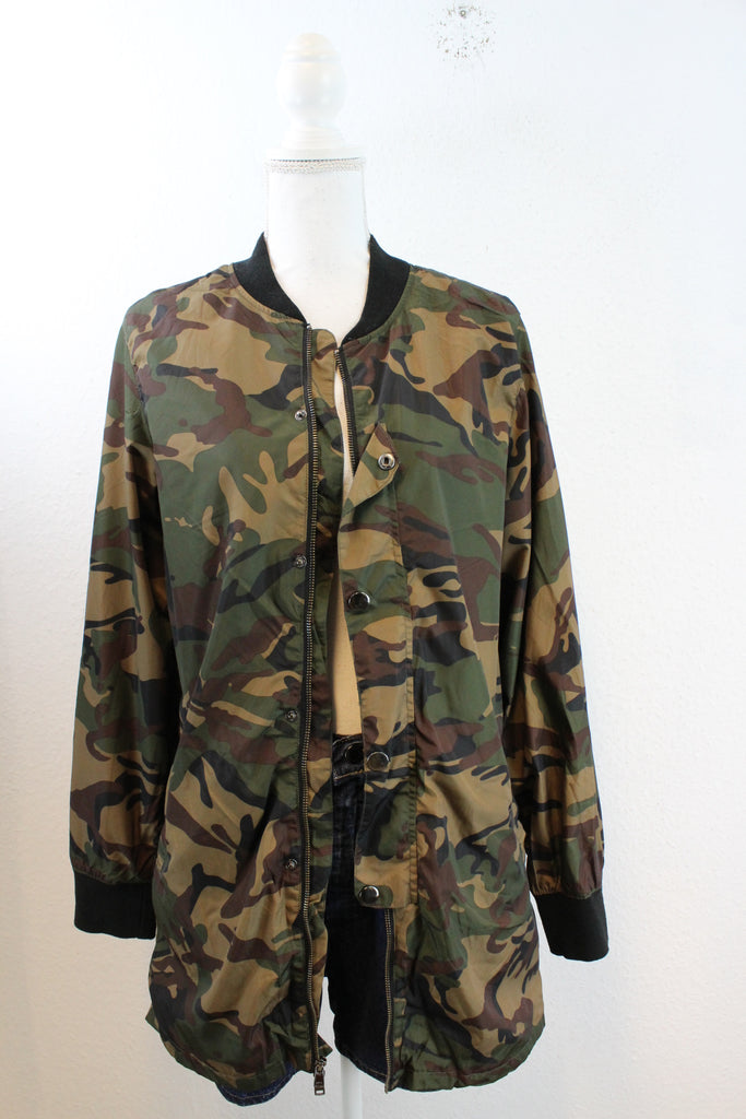 Vintage Camouflage Jacket (S) - Vintage & Rags