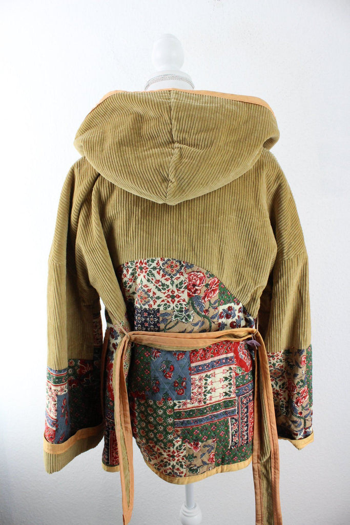 Vintage Beige Floral Jacket (S) Vintage & Rags 