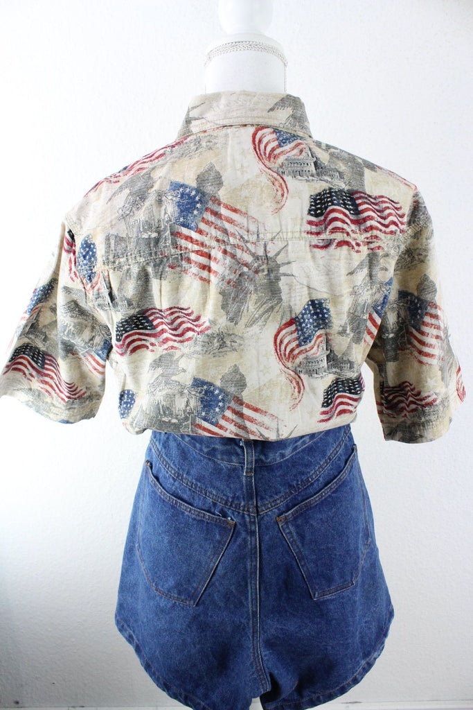 Vintage Beige USA Shirt (L) Vintage & Rags 