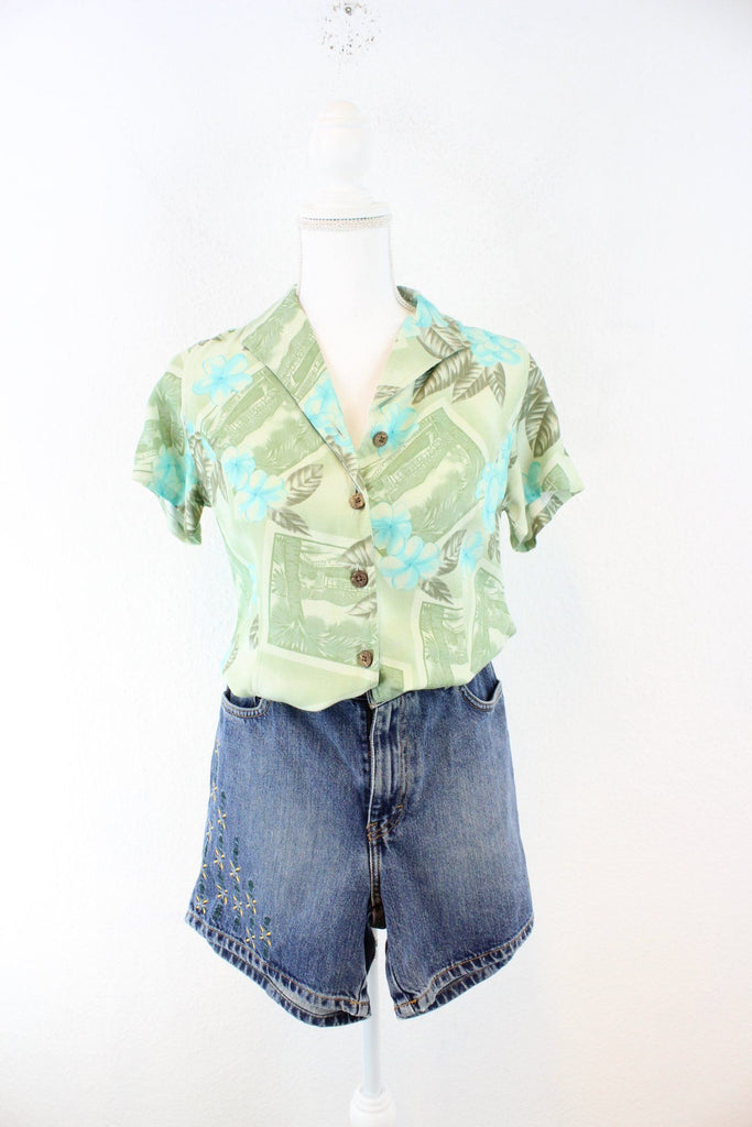 Vintage Green Hawaii Shirt (XS) Vintage & Rags 