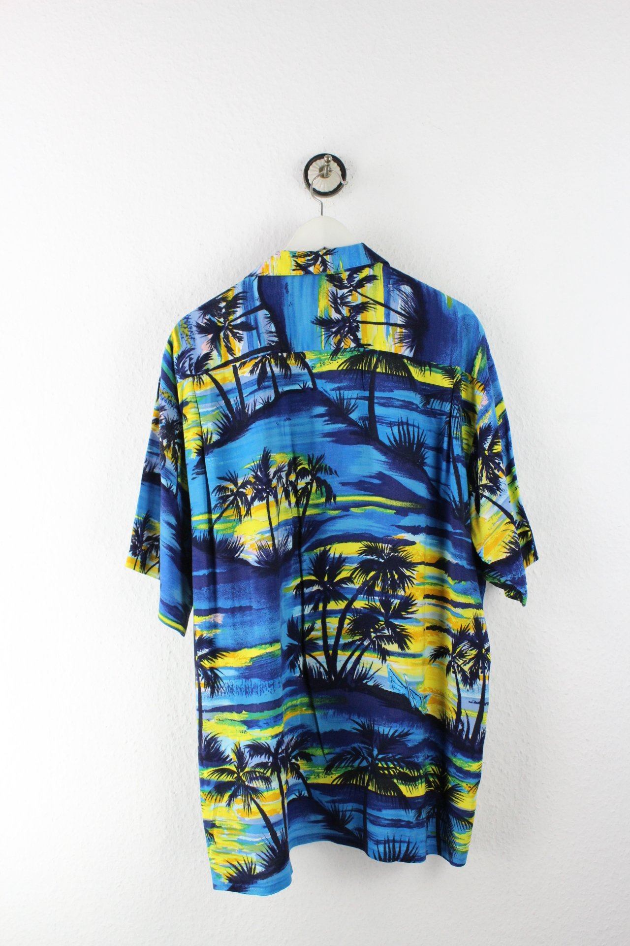 Vintage Party Shirt (XL) Vintage & Rags 