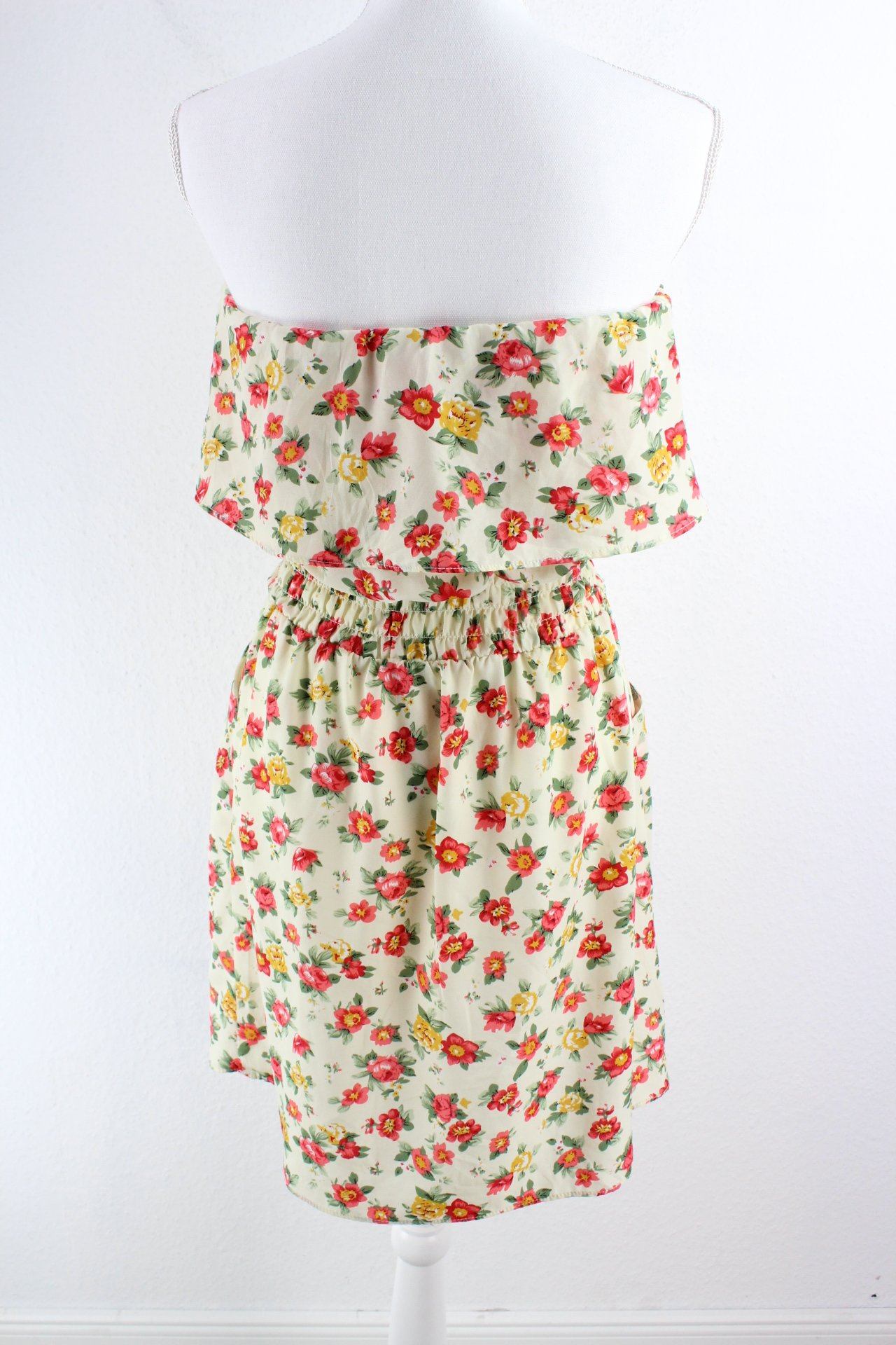 Vintage Petite Flower Dress (M) Vintage & Rags 