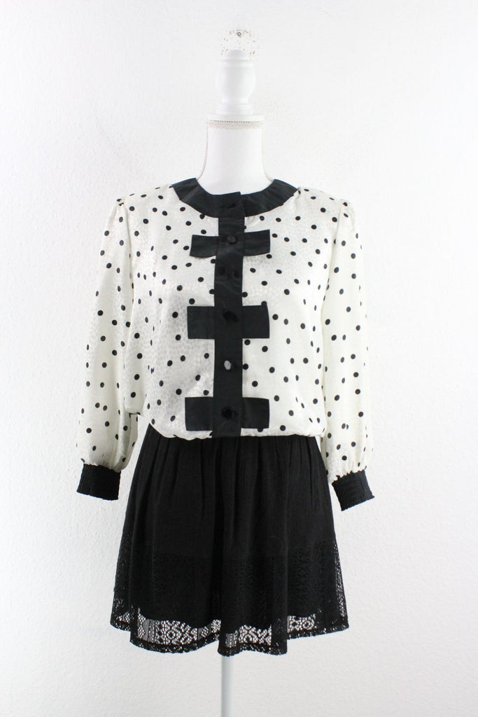 vintage White Dots Blouse (6) Vintage & Rags 